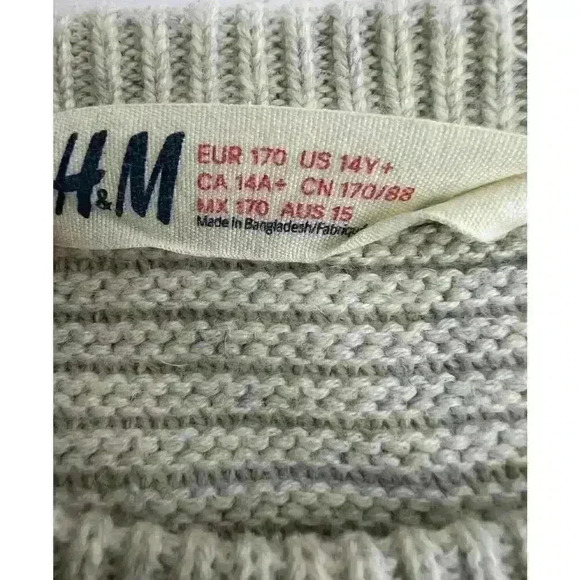 H&M Cotton Pullover Grey Round Neck Sweater Sz Medium - Picture 8 of 8